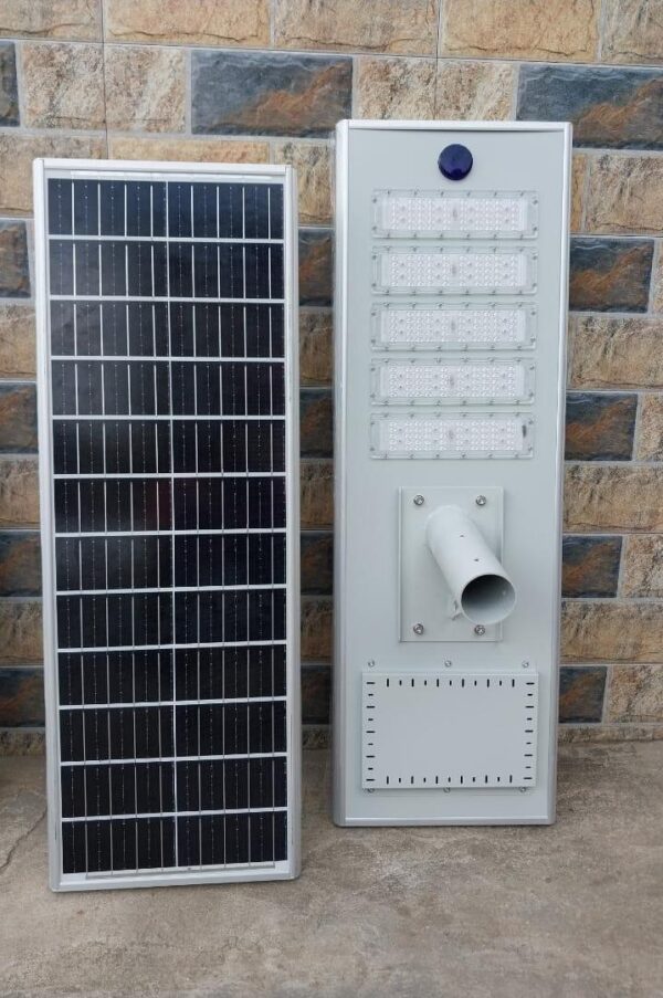 Earthic All-in-One Solar LED Street Light